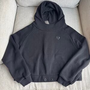 Black cropped hoodie